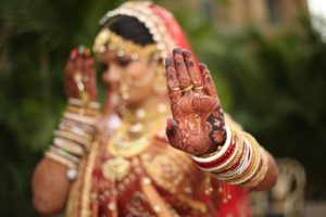 Five Mehndi Designs for the Minimalist Bride